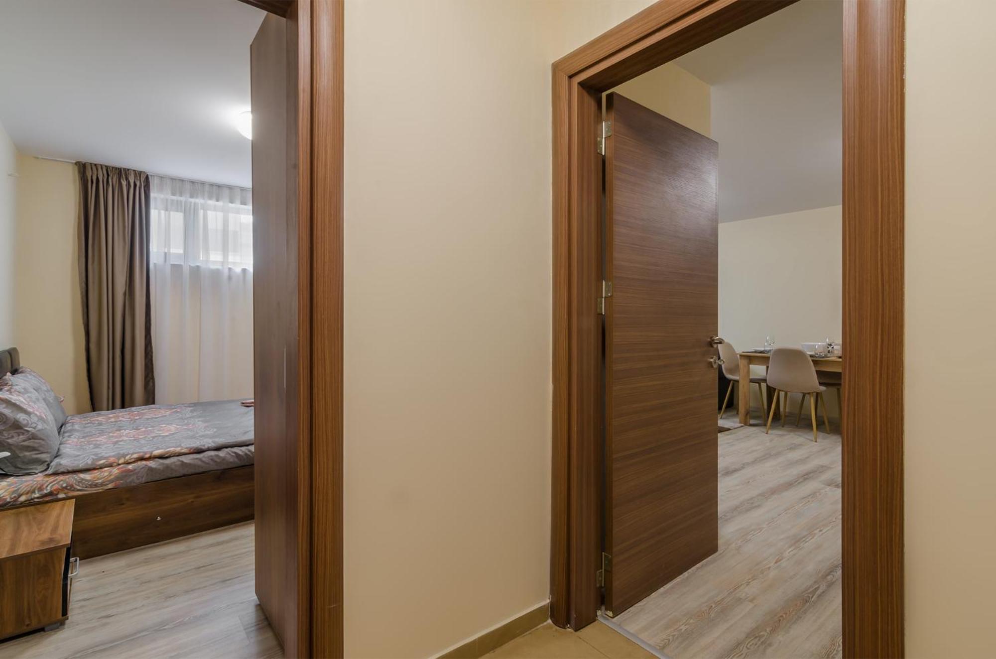 Brizy Apartamento Varna Exterior foto