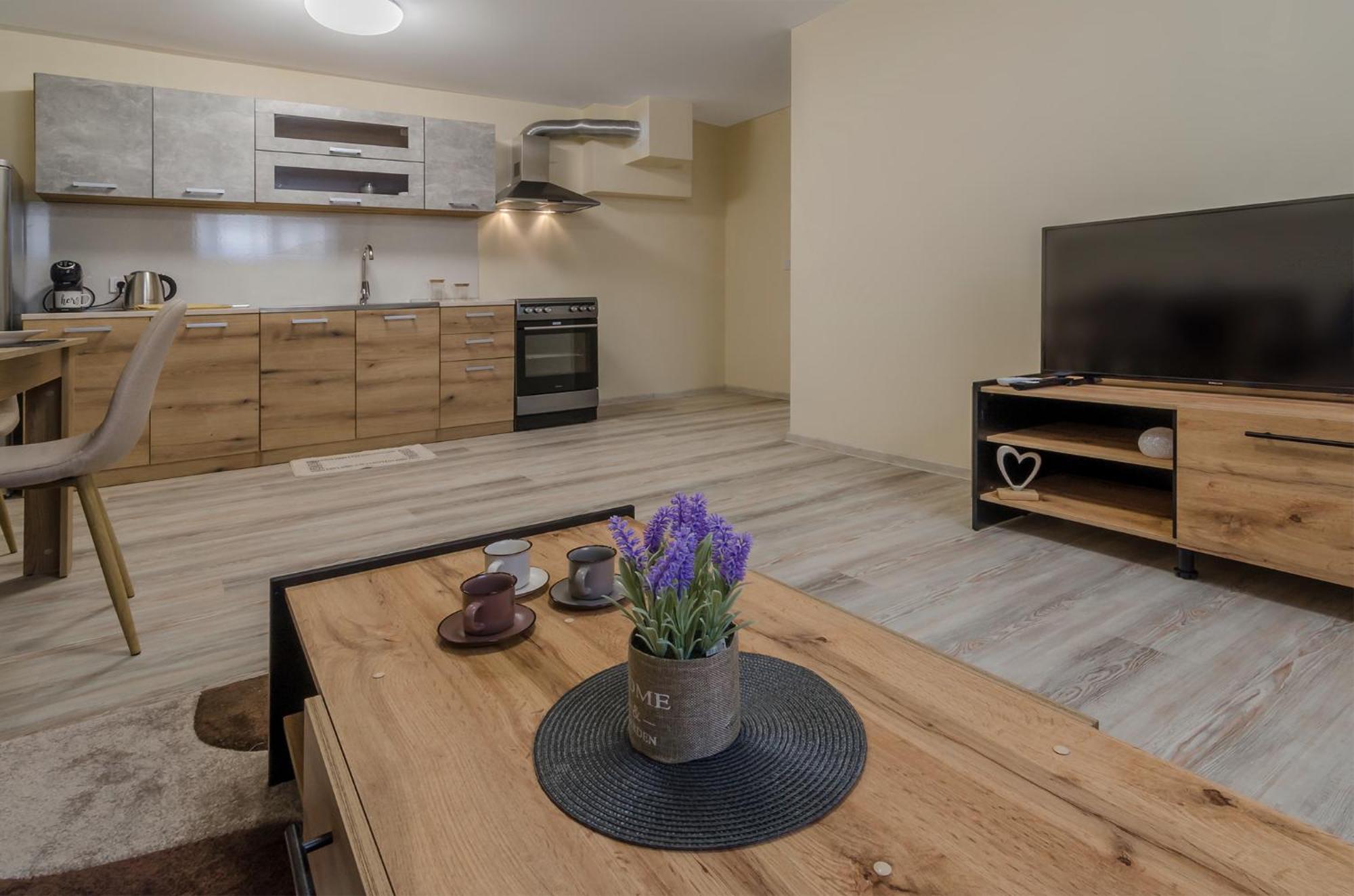 Brizy Apartamento Varna Exterior foto